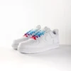 Cordones en degradado azul hada de Sweetlaces en unas Nike Air Force 1 Low