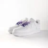 Cordones en degradado Purple Rain de Sweetlaces en unas Nike Air Force 1 Low